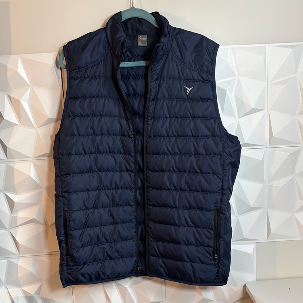 Old Navy Size L Navy Blue Puffer Vest